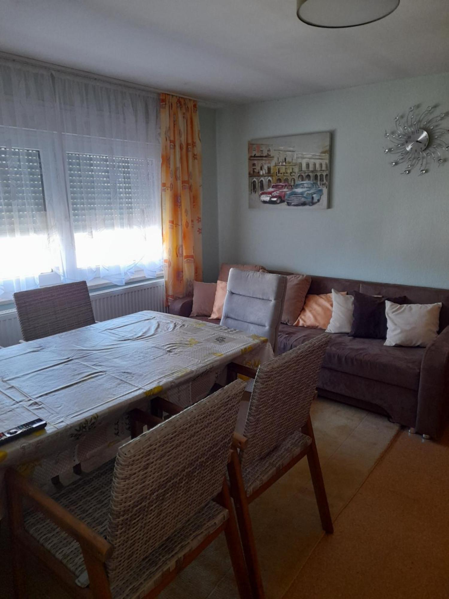 Haus Am Huegel Appartement Altstrimmig Buitenkant foto